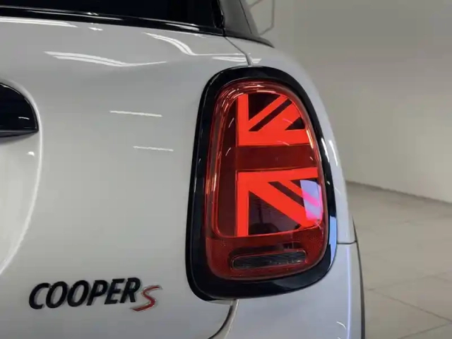 Mini Mini hatch 5 portes cooper s 178 ch dkg7 — photo 63