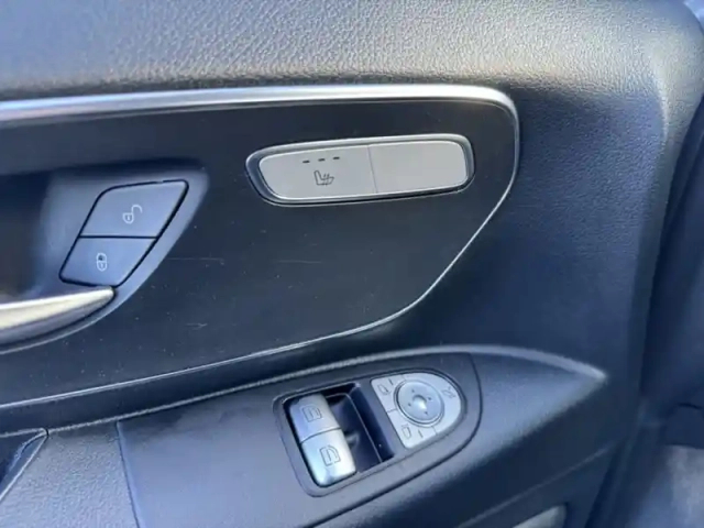 Mercedes Vito 119 cdi fourgon long select 9g — photo 21