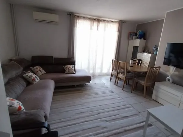 T3 fonctionnel et lumineux avec balcon exposé sud et cave