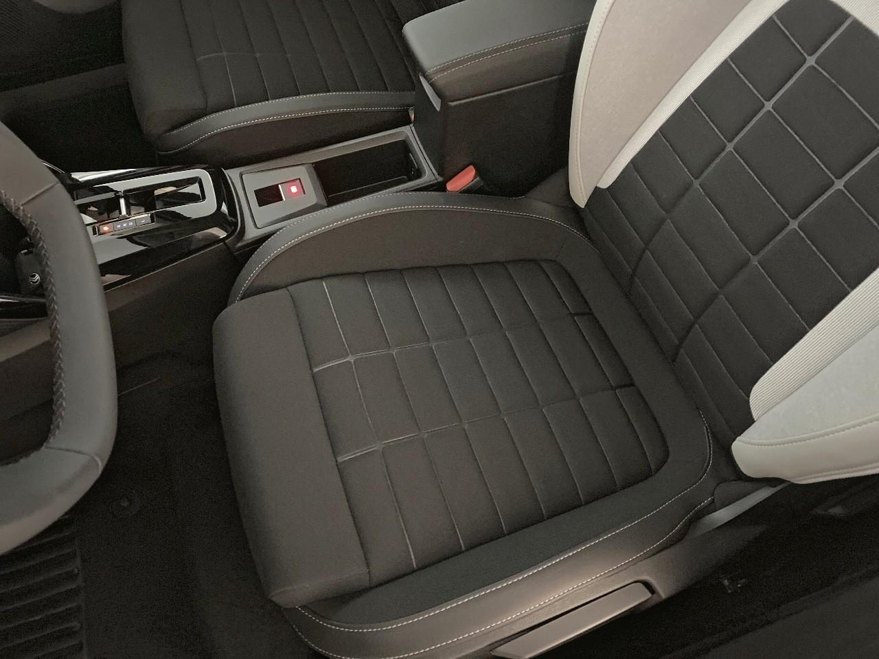 Citroën C3 hybride 110 ch automatique max — photo 9
