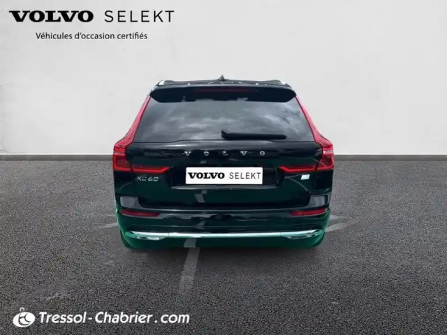 Volvo Xc60 t8 recharge awd 303 ch + 87 ch geartronic 8 inscription — photo 4