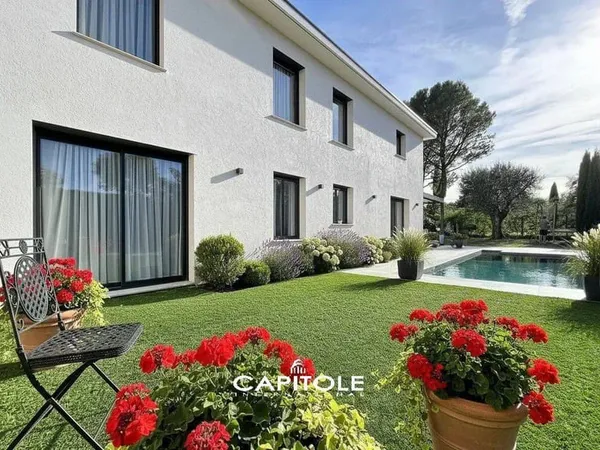 Maison 5 pièces 157 m²