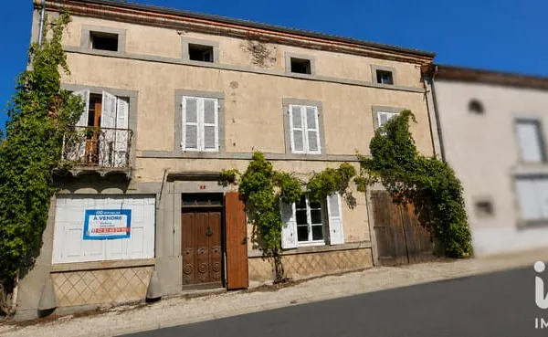 Maison 10 pièces 300 m²