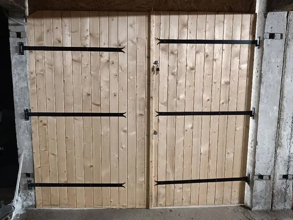 Garage boxé idéal stockage matériel