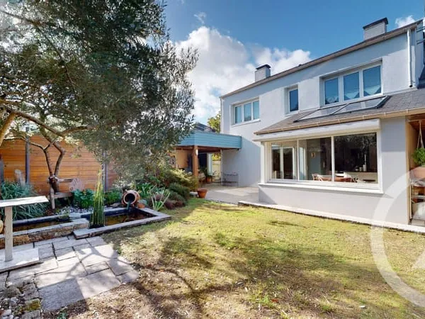 Maison 6 pièces 130 m²
