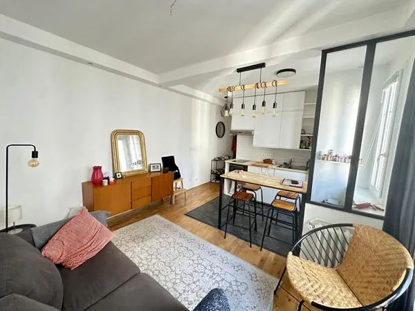 Appartement meublé de 2 pièces à louer à 5 mn du Métro