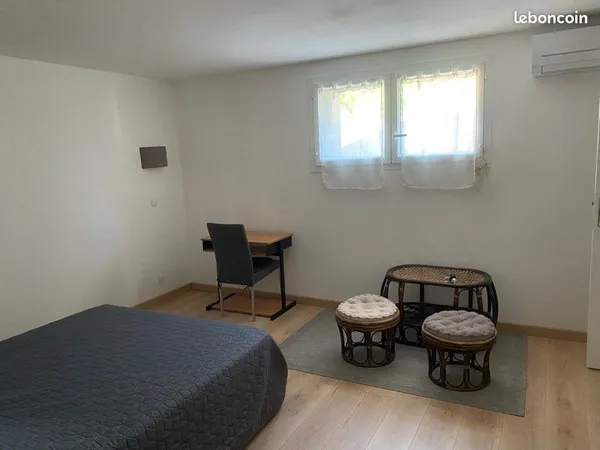 Chambre & sdb dans espace en colocation