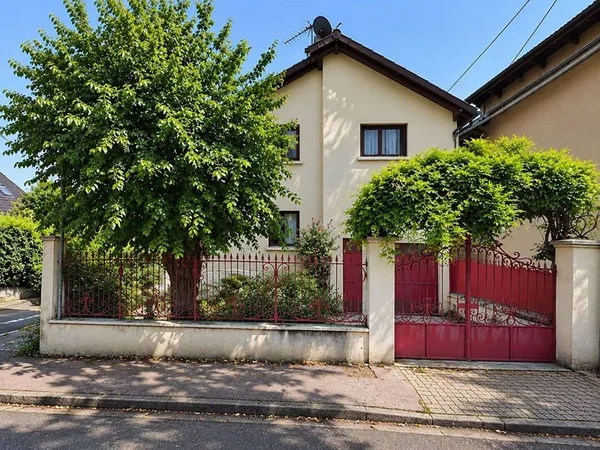 Maison 6 pièces 130 m²