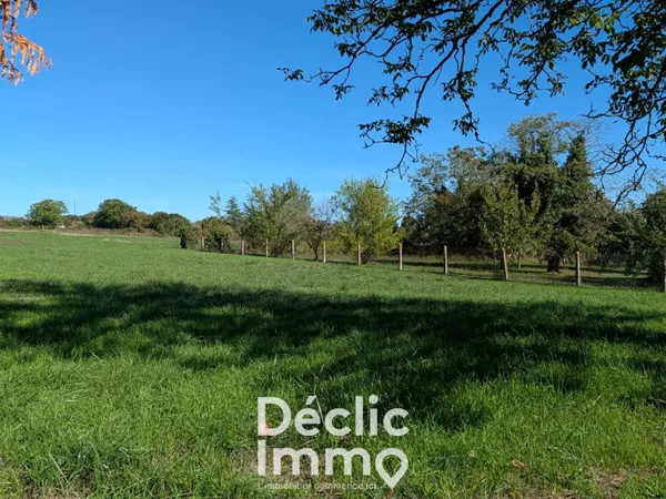Terrain 2000 m²