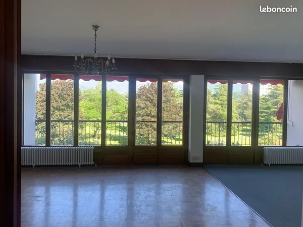 Appartement T4 quartier résidentiel chauffage et eau inclus charges