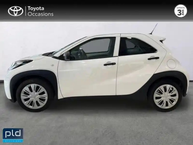 Toyota Aygo X 1.0 vvt-i 72ch active business my23 — photo 3