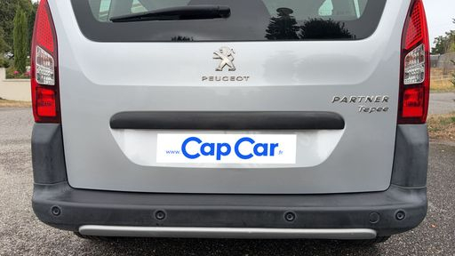 Peugeot Partner Tepee 1.6 BlueHDi 100 - Outdoor – 2018 – 83141 km – Diesel – Boîte Manuelle — photo 24