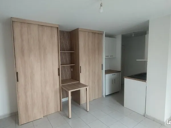 Studio 21m2 calme et idéalement situé
