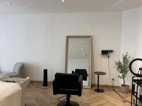 Locale commerciale 50 m2