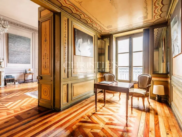 Bordeaux Saint-Pierre - Appartement de plus de 400 m² dans un Hô