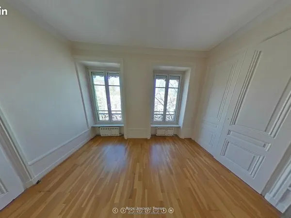 Appartement 2 pièces 77 m²