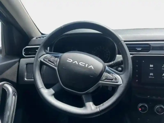 Dacia Duster 1.3 tce 150ch fap  journey 4x2 edc — photo 30