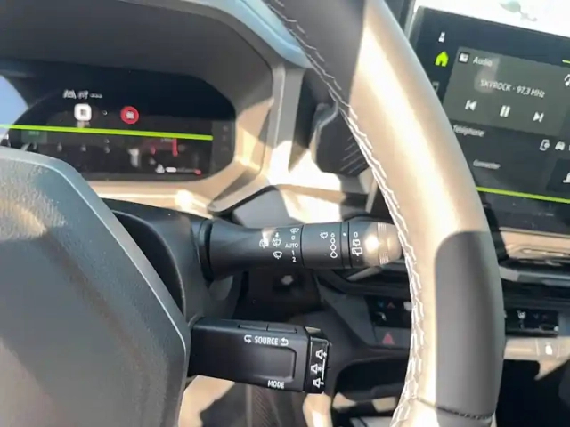 Dacia Bigster mild hybrid 140 — photo 16