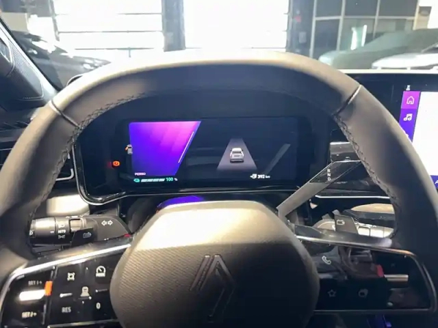 Renault 4 renault  e-tech electrique 150 ch autonomie confort — photo 10