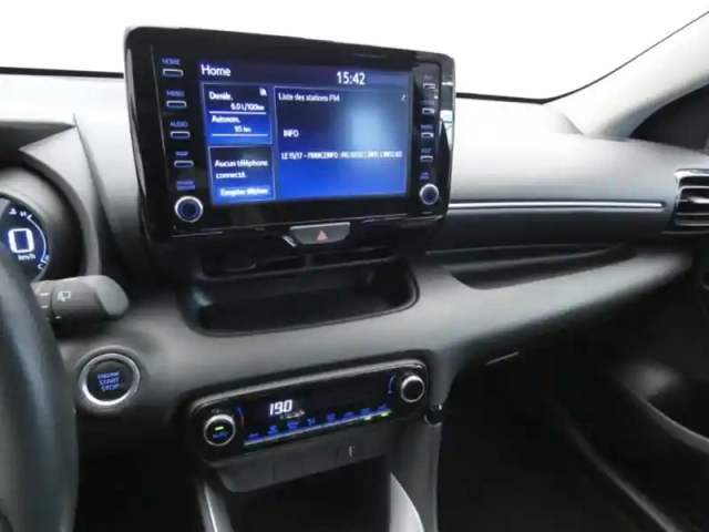 Toyota Yaris 120 vvt-i design — photo 10