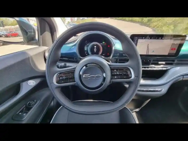 Fiat 500 e 118ch pack style &amp;tech my23 — photo 11
