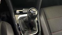 Volkswagen T-Roc 2.0 TDI 150ch Carat S&S — photo 27