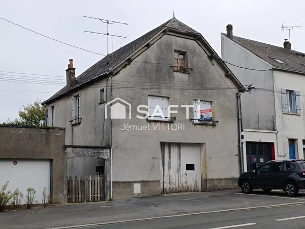 Maison à réhabiliter ou projet de reconstruction - Centre d'Ernée