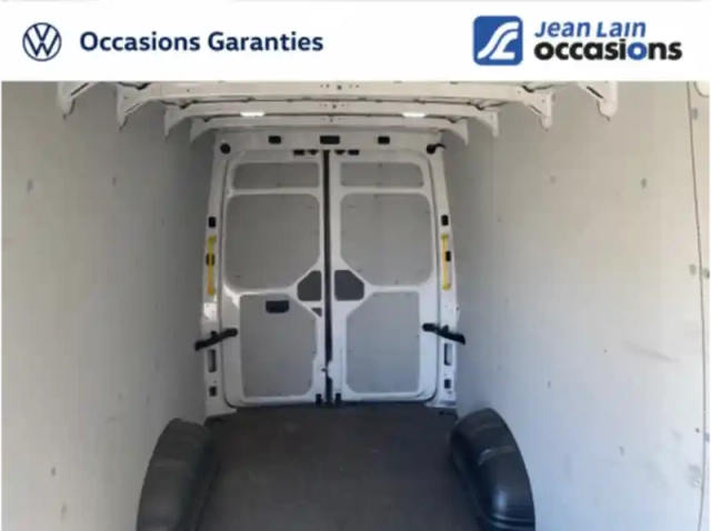 Volkswagen Crafter van 35 l4h3 2.0 tdi 140 ch bva — photo 11