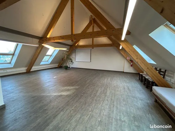 À louer - Locaux professionnels 85 m² à Friesen