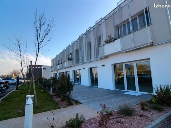 Local commercial 205 m² CASTELNAU D ESTRETEFONDS