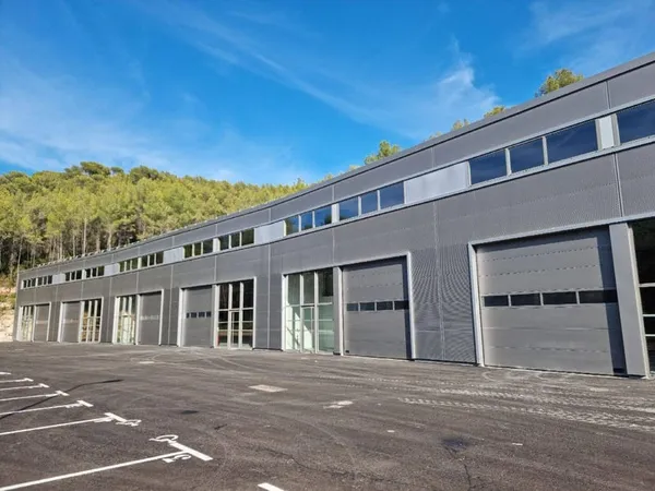 Boutique 360 m²