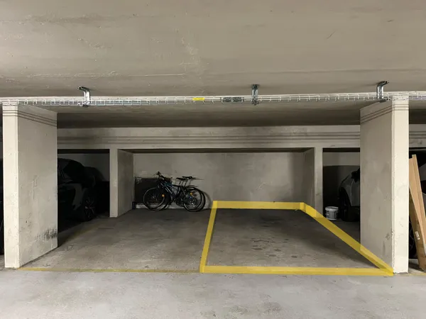 Vends parking - 11m²