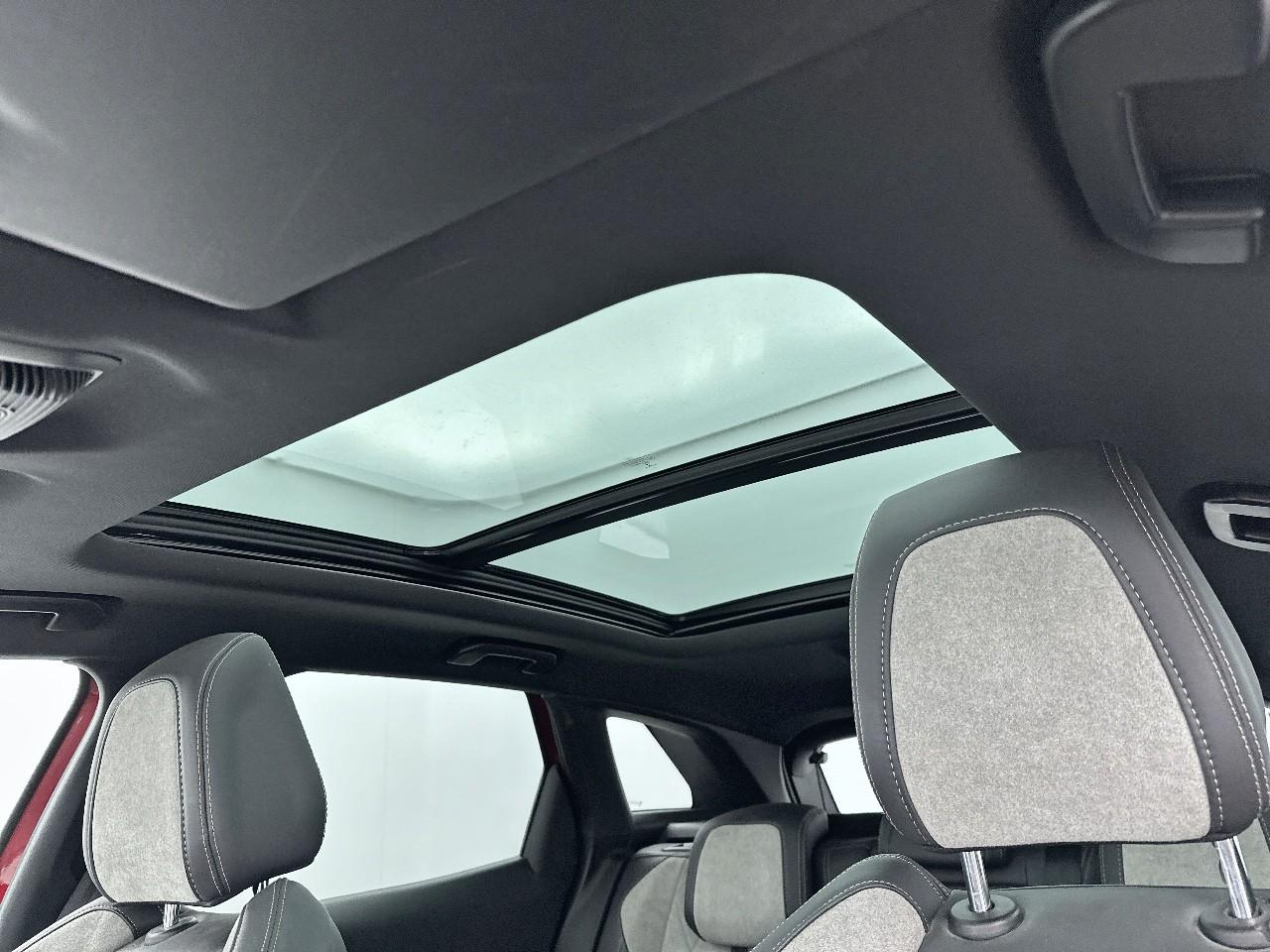 Peugeot 3008 hybrid4 300 e-eat8 gt — photo 39