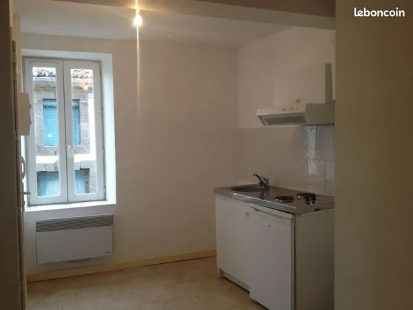 Studio meublé 16 m² — Bail mobilité — Spécial étudiant — Libre début septembre