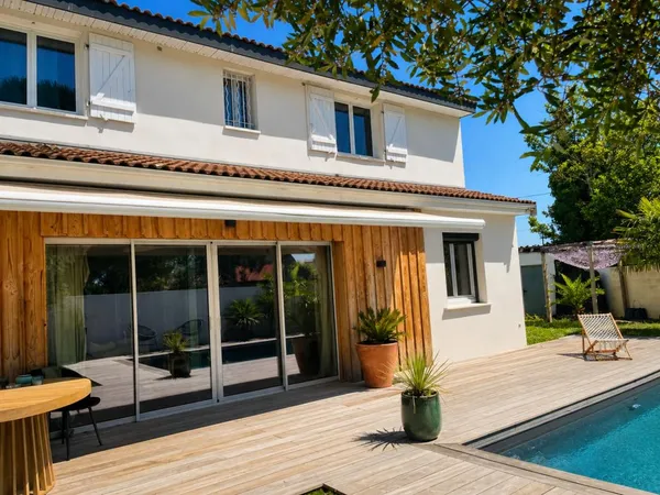 Maison Vente Eysines 4p 135m² 631350€