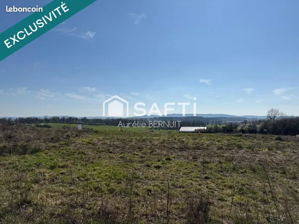 Terrain 944 m² GENNES