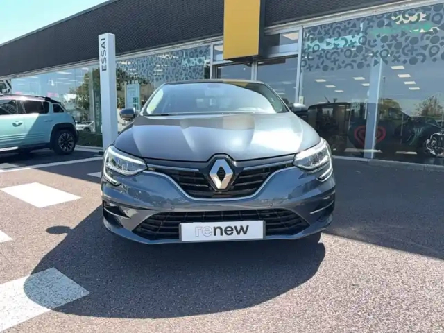 Renault Megane iv berline blue dci 115 — photo 8