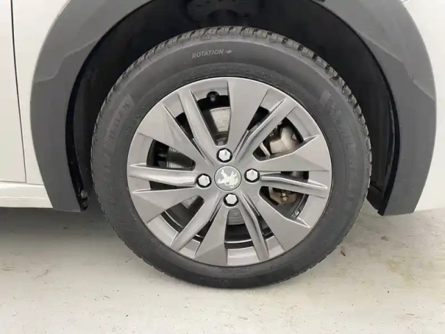 Peugeot 208 electrique 50 kwh 136ch — photo 58