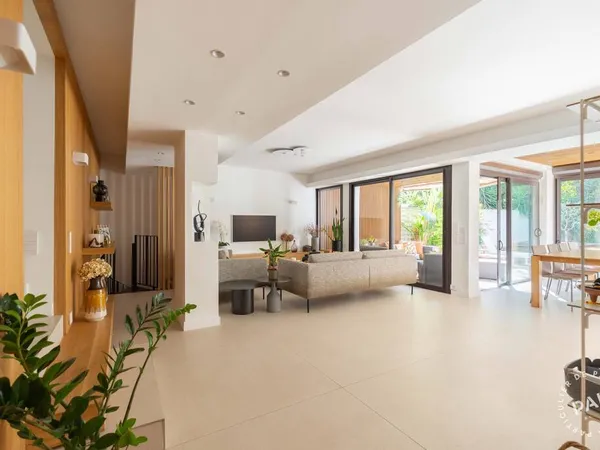 Appartement 4 pièces 129 m²