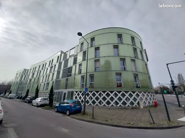 T3 - Logement récent secteur pont de Venise 759 HC