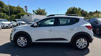 Dacia Sandero 1.0 TCe 90ch Stepway Expression — photo 8