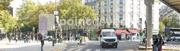 Local commercial 70 m²