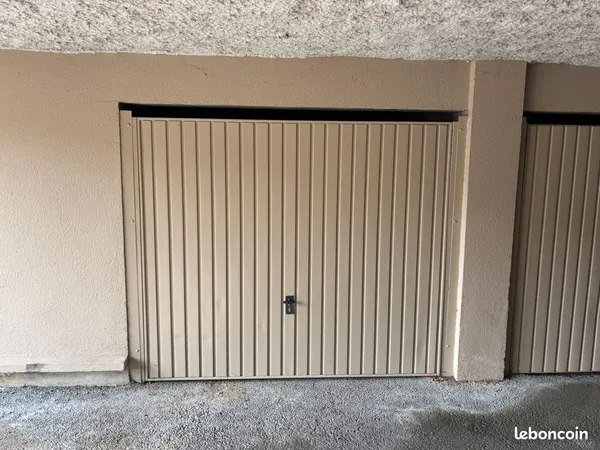 Garage box