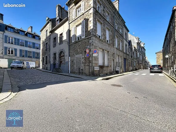 Immeuble 10 pièces 105 m²