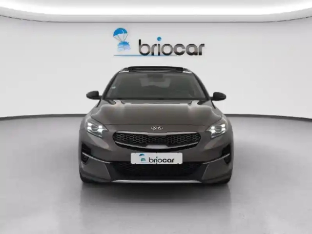 Kia Xceed 1.4 t-gdi 140ch launch edition dct7 + toit ouvrant — photo 8
