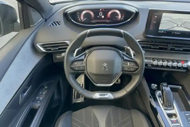Peugeot 3008 puretech 130ch s&amp;s eat8 — photo 14