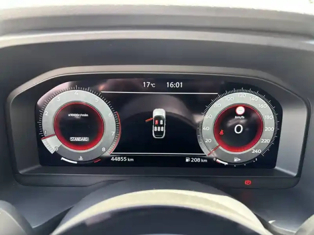 Nissan Qashqai mild hybrid 140 ch — photo 20