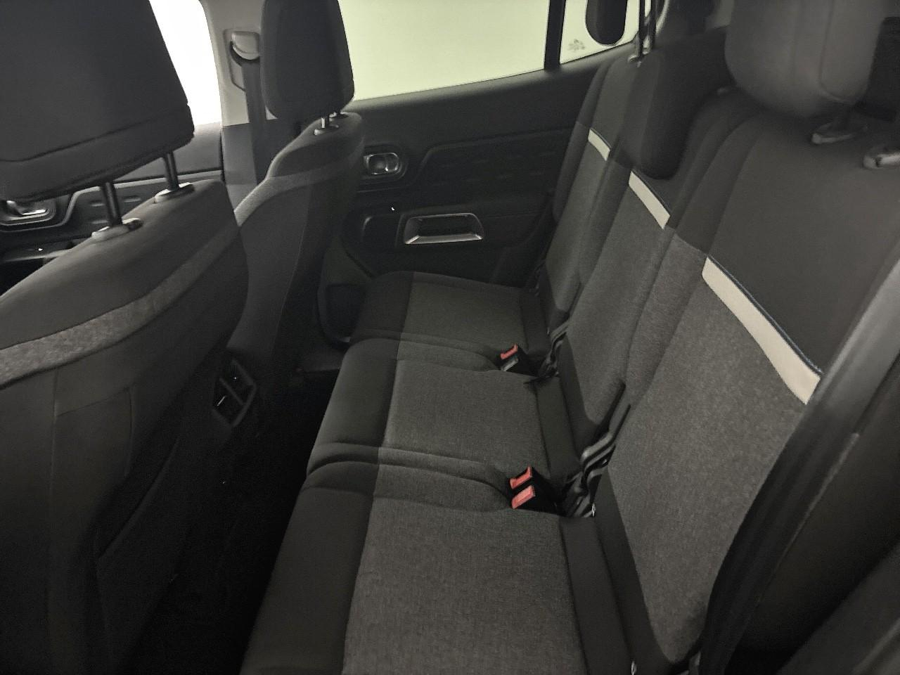 Citroën C5 Aircross hybride 136 e-dcs6 plus — photo 13