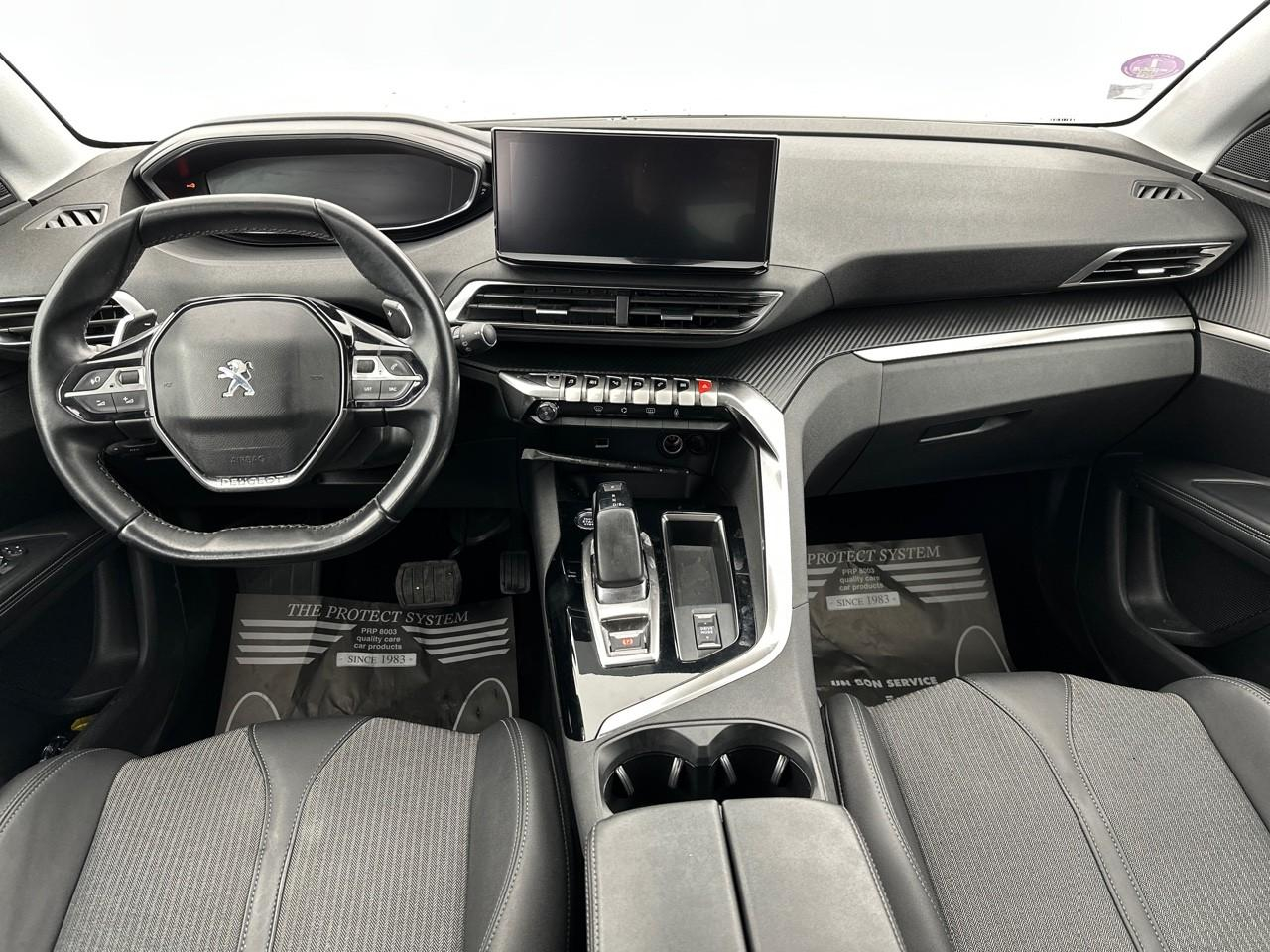 Peugeot 3008 hybrid 225 e-eat8 allure — photo 11