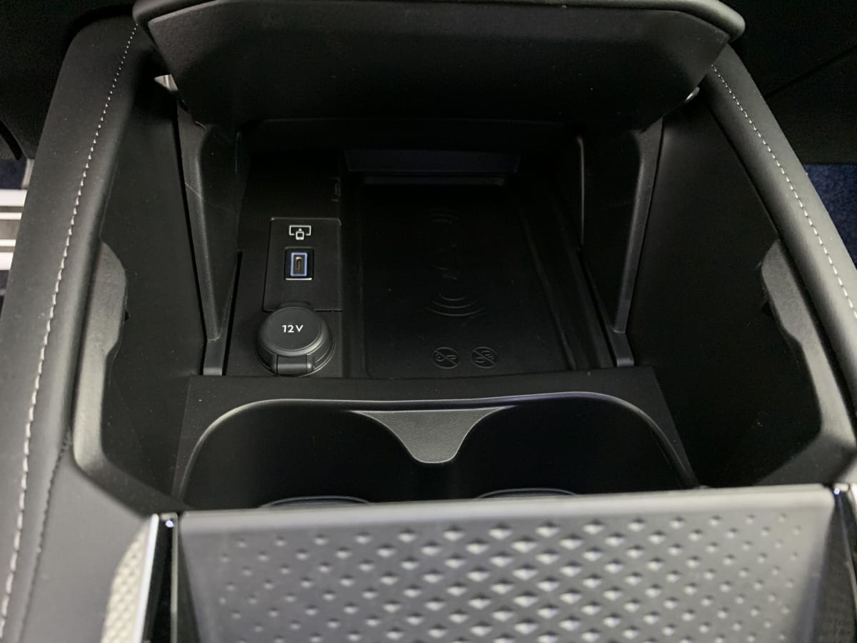 DS N 4 — photo 17